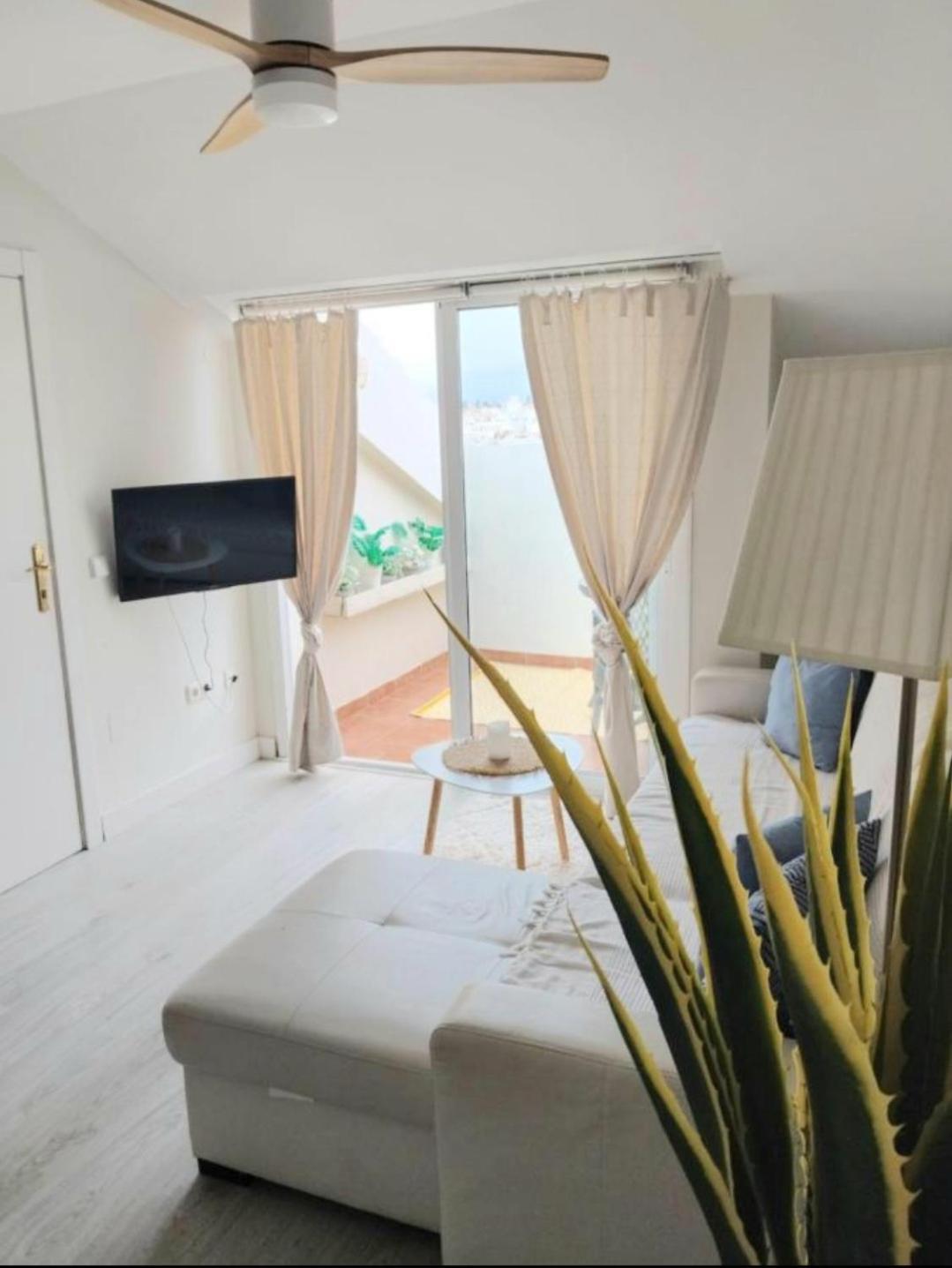 New City Penthouse Near Beach With Sunny Balcony Fuengirola Eksteriør billede